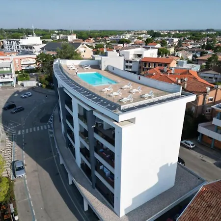 Flat With Panoramic Rooftop Pool * Bibione