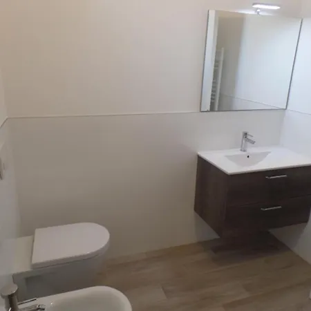 Flat With Panoramic Rooftop Pool Apartment *