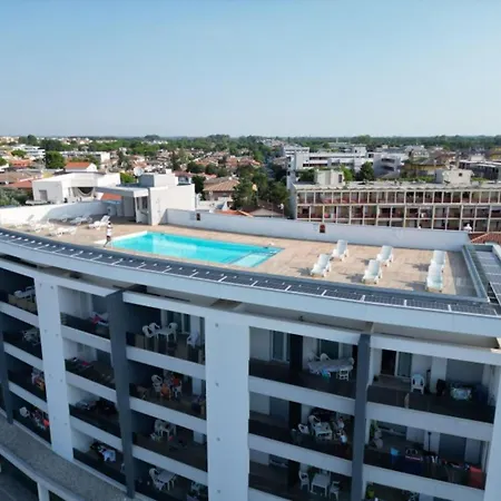 Flat With Panoramic Rooftop Pool * Bibione